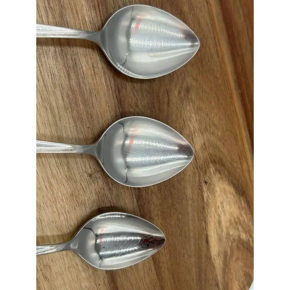 OneidaCraft Deluxe Textura Stainless Flatware Lot 2 Oval Spoons 1 Teaspoon MCM